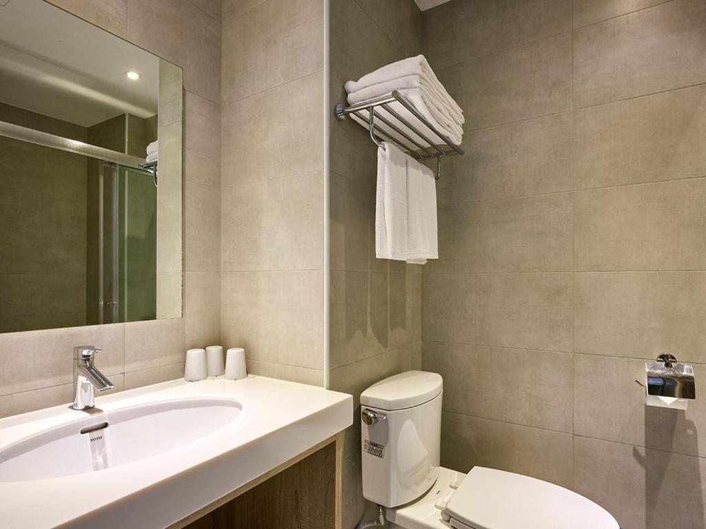 The Brick Hotel Taibao Екстериор снимка